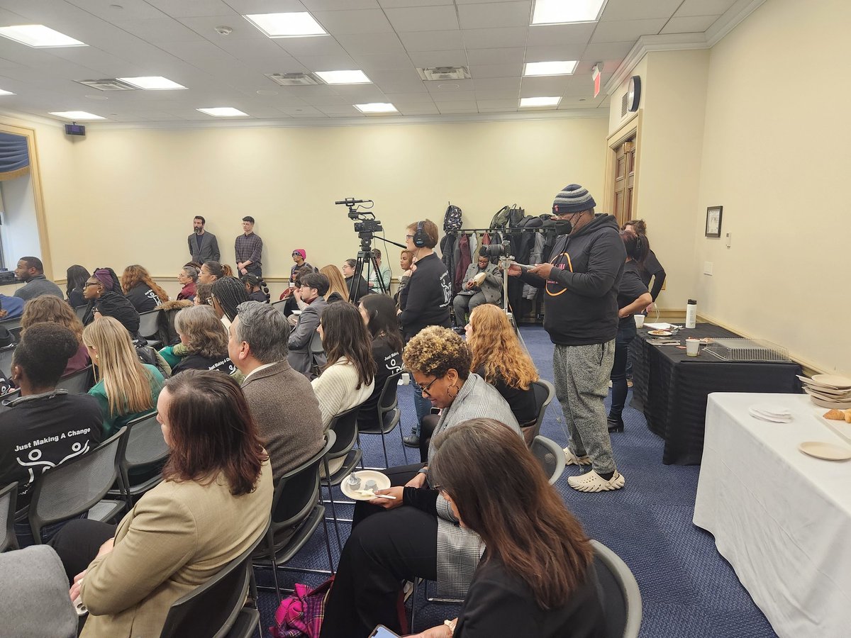ForOurBabies76's tweet photo. #RepealCAPTA DAY OF ACTION IN DC WAS AMAZING. It's always great to be with my folk. @SankofaRose @JMacForFamilies @MiningForGold are absolutely super stars, and I'm blessed to know you. Thank you so much for allllllll you do! Yall real life heros for sure! https://t.co/R6Ei0JrSb4
