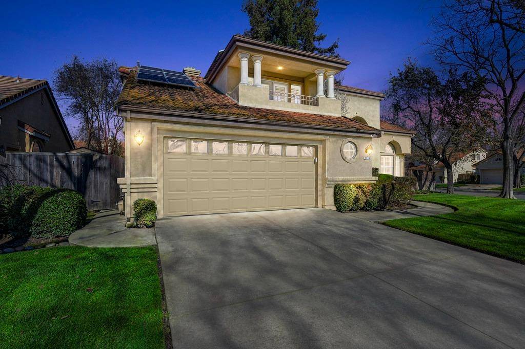 TeamSingh1's tweet photo. Listing Address: 5019 Innisbrook DR, Stockton, CA 95219
Listing Price: $589,900
Schedule a showing and request more information here: https://t.co/cSXu2FmNTU https://t.co/t4rWdDJTKw