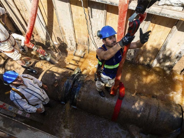 contintanorte's tweet photo. #Beccar Obra de renovación red de agua potable. AySA finalizó importante avance; los trabajos beneficiarán a 13 mil habitantes 1/2/24 (6.30 PM) CULMINARON HACE INSTANTES https://t.co/vAIvKxkAGi
#SanIsidro2024 
@RamonLanus 
@AySA_Oficial 
@sondjian https://t.co/7evOizpdkN