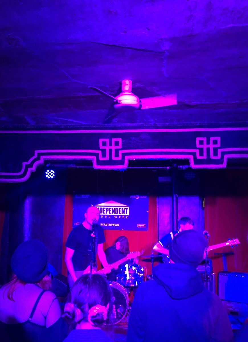 blank_rabbit's tweet photo. Another quality outing from @bogritztheband @GeorgeTavernE1 https://t.co/cENKDfSCuB