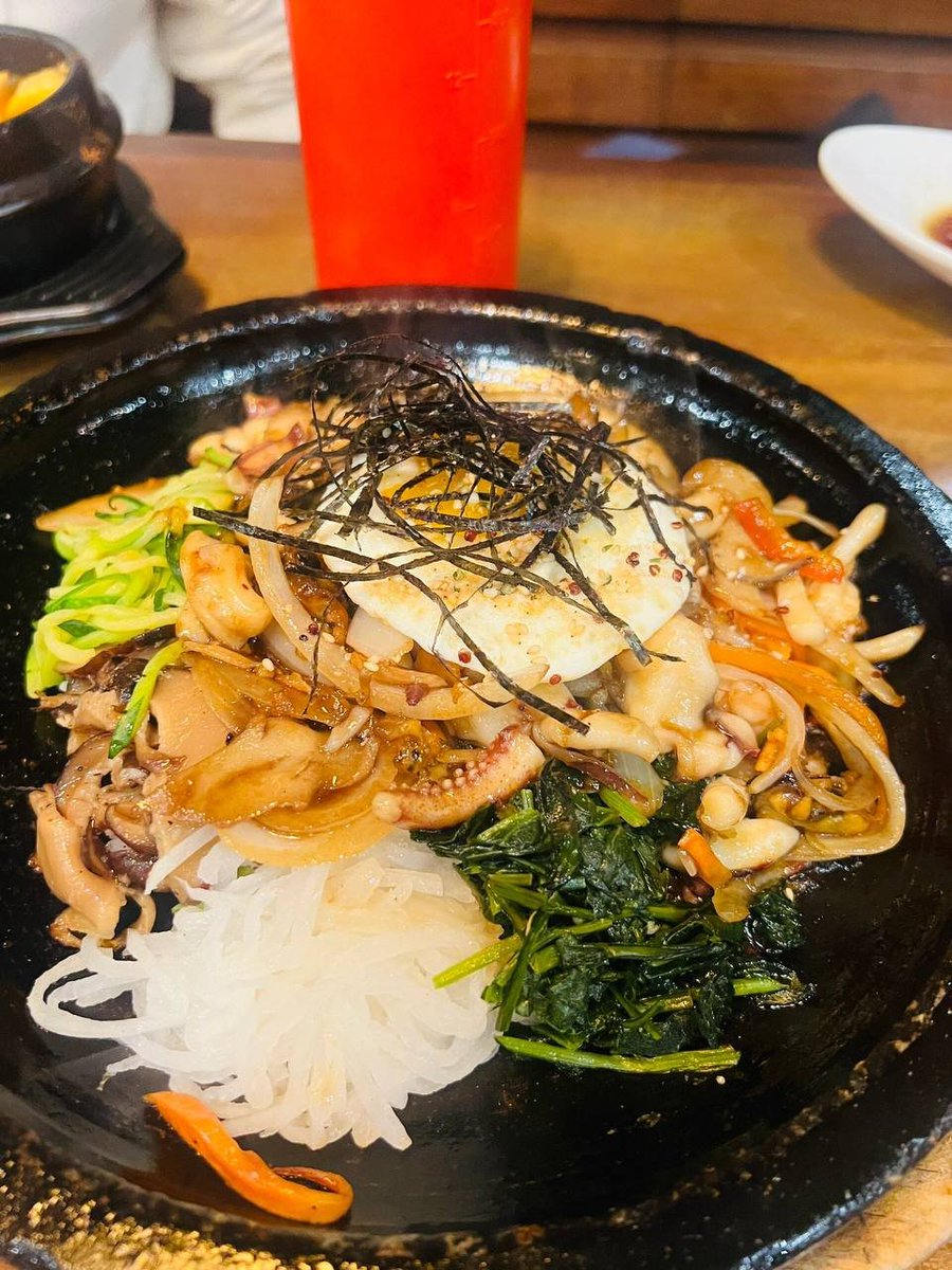 Emily8325970930's tweet photo. I really like eating Korea traditional foods, spicy and fresh. This restaurant is one of my fav restaurant in LA https://t.co/8MvMwZkbqm