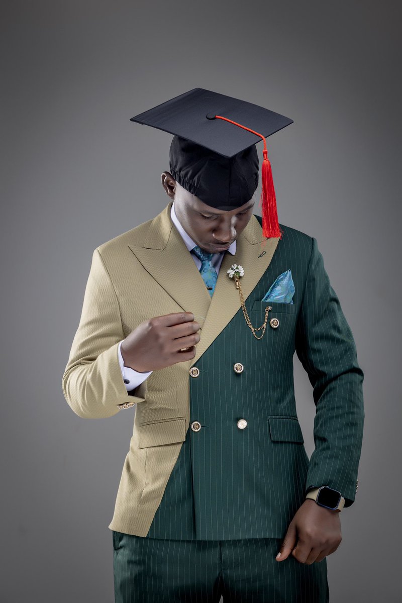 Mummy_Kigali's tweet photo. Show me a better picture than this🥰🎓
📸XCY EVENTS https://t.co/lRKroRwCcI