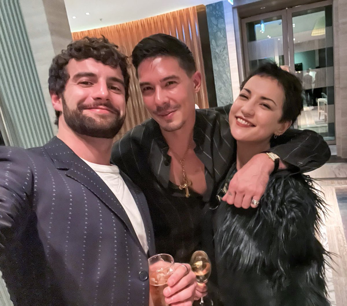 TheLewisTan tweet picture