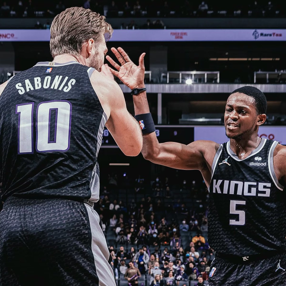 Hoop Central tweet media