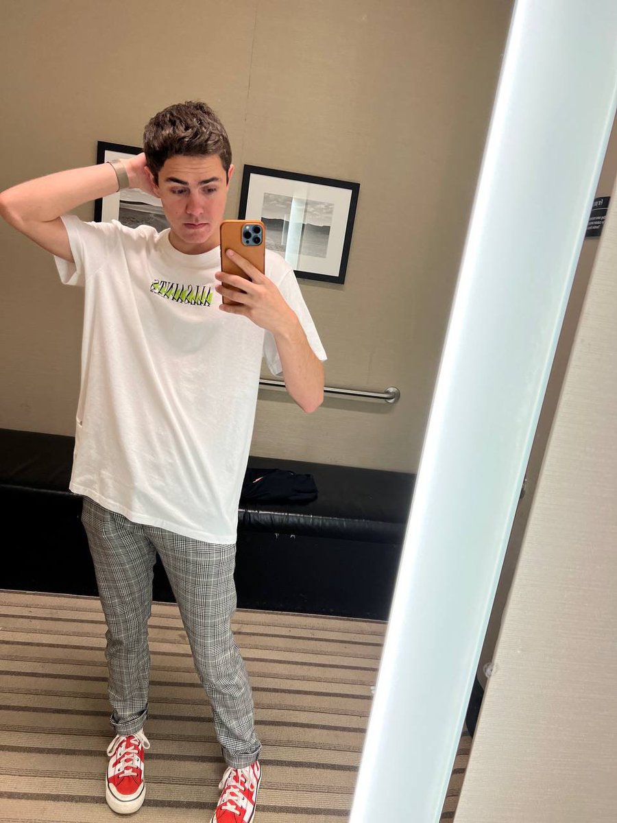 cable ties 🔜 FWA tweet media