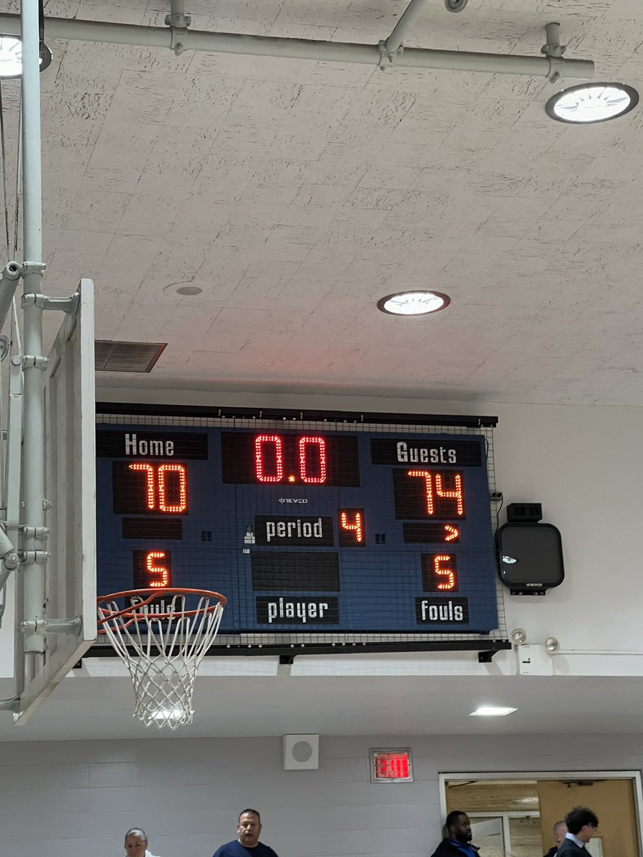 SJPCoachKiggins's tweet photo. SJP WIN!! CARDIAC CATS AGAIN! Down 9 at the start of the 4th for the 2nd time to come back! A thrilling game and another defensive effort in the 4th to win! Next up tom Cristo Rey:

@jaygommez 26pts 3stl
@ThePatrickRouse 15pts 11rbs
@t1mmyrich 8pts 5rbs
Dyl P 10pt

LETS GO 🔴⛈️ https://t.co/2zGJmHaMyC