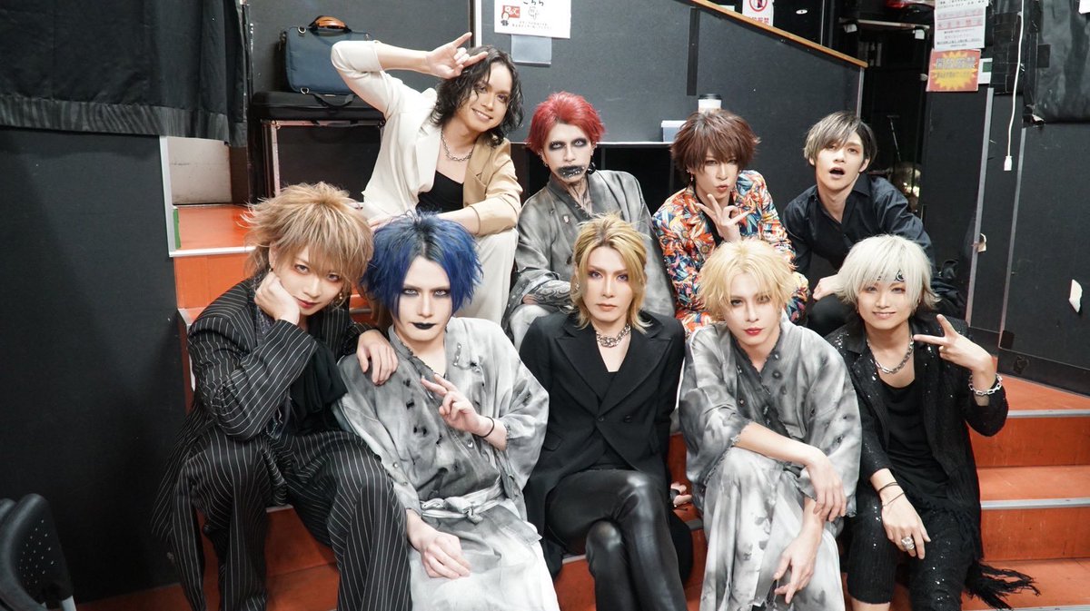 ZOMBIEツーマン

このタイミングでこのライブができて良かった⚪︎

感謝です。
ツアー、行ってきます！