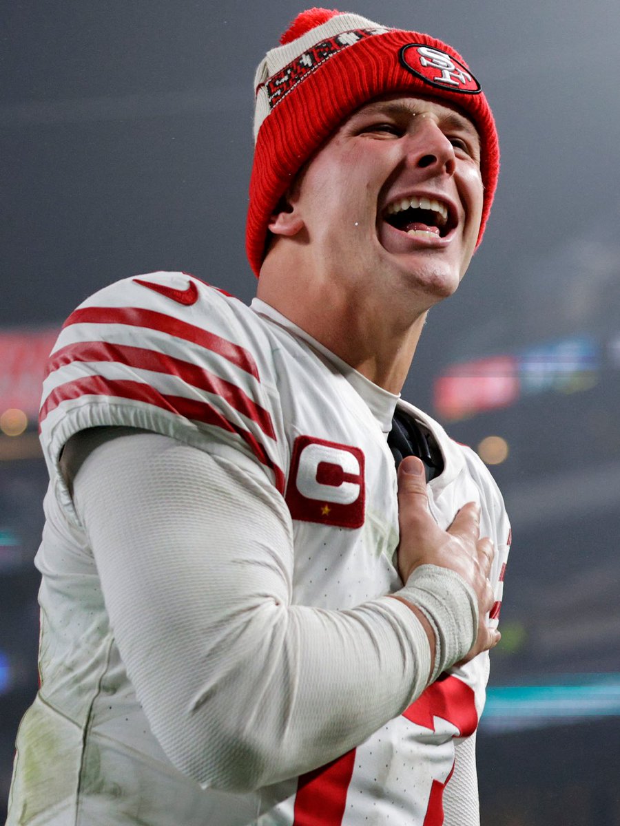 NFLonPrime's tweet photo. Which QB will finish with more passing yards at Super Bowl LVIII?

REPOST: Brock Purdy LIKE: Patrick Mahomes https://t.co/KSbwWbhBMC