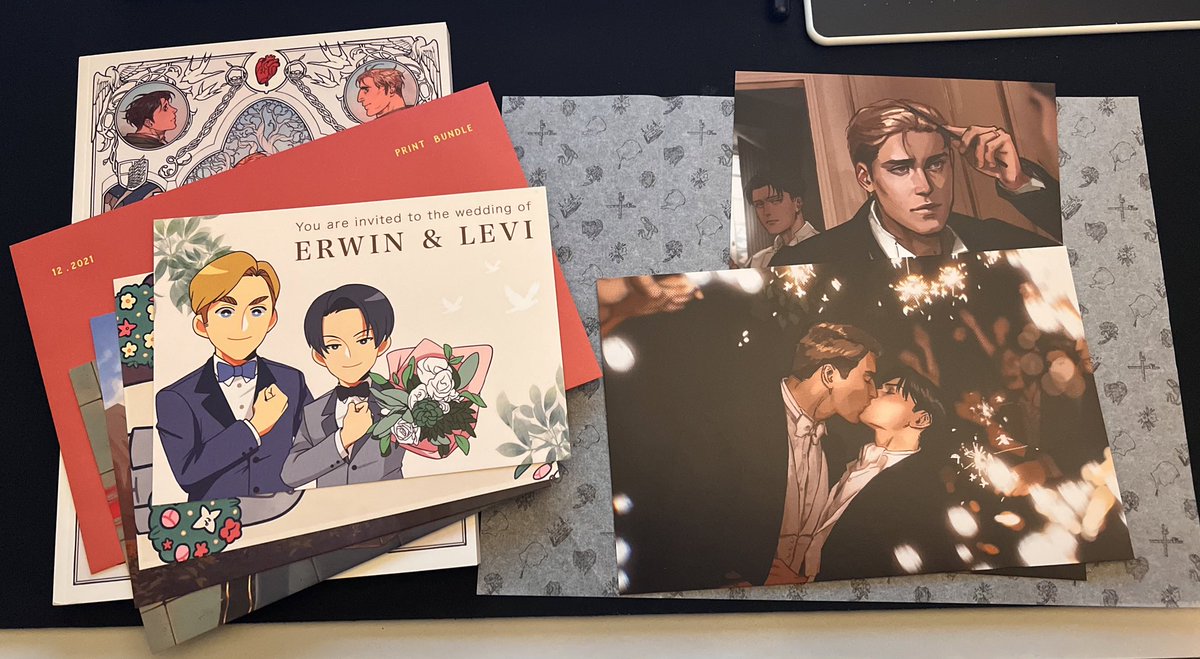 bnyumbai's tweet photo. my zine has finally arrived home yay!! look how well packaged everything is the quality is amazing 🥺 thank you to @eruri_wedding for organising this project again! im really glad to be able to snatch a copy of my two fav characters celebrating their love 💖 https://t.co/huQixGSmwX