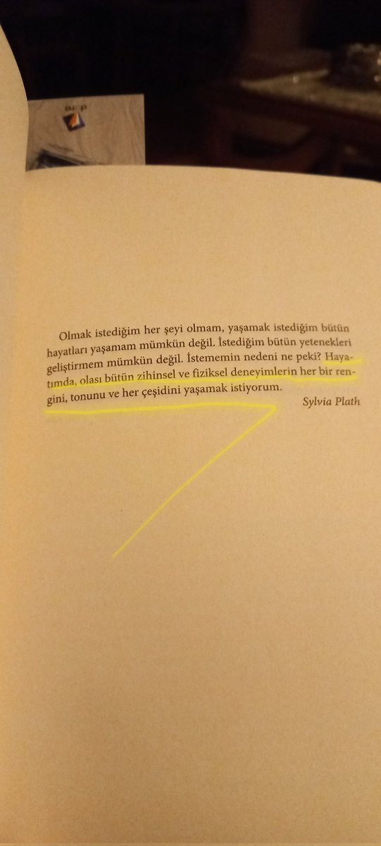 Sunaydumluu's tweet photo. Hayattaki pişmanlıklarınızı düşünün..sayısını hatırlıyor musunuz..yada pişmanlıklarınızin neler olduğunu?peki size deseler artık bu pişmanlıkları düzeltme şansıniz var ne yapardınız?#geceyarısıkütüphanesi https://t.co/JyFkqgJE3E
