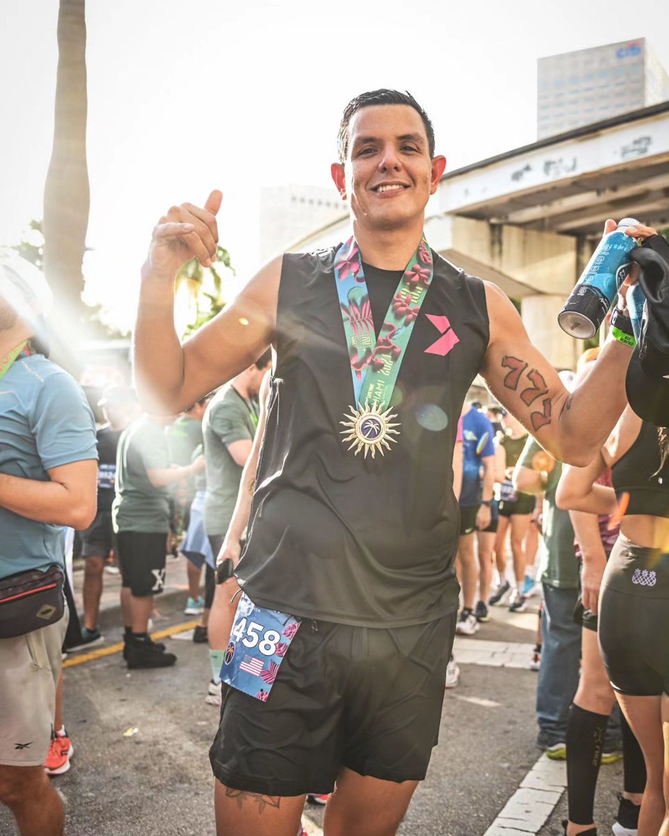 CESCOENEA's tweet photo. @RunMiami ✅️ https://t.co/i57jV5kWIX