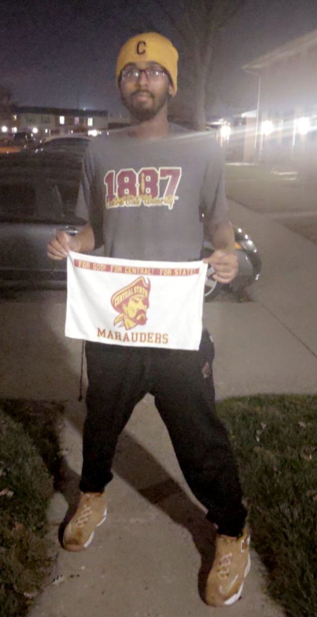 fogle0201's tweet image. @HbcuWalking #HBCUWB 
For God! ✊🏾 For Central! ✊🏾 For State! ✊🏾