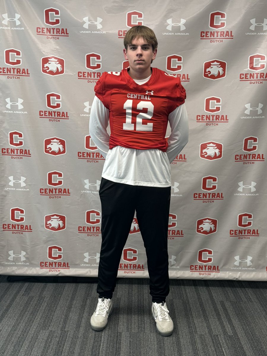 JettScott12's tweet photo. Had a great visit with @CUI_Football the other day! Thanks to the great coaches and staff for showing me around!! @MChorowicz @DrewSikkink @GametimeRC @coachdsainz @SOAZFootball https://t.co/7OWzoOaYla