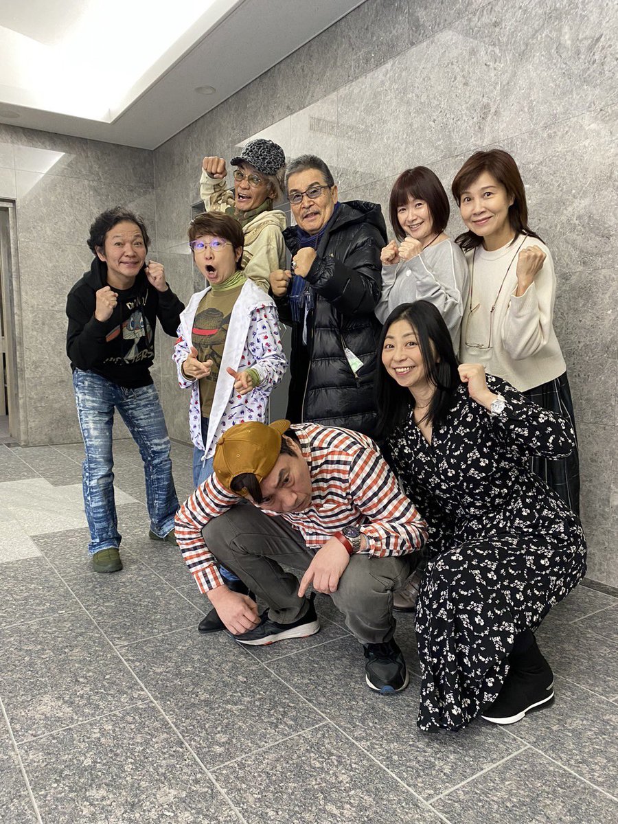 おはよう🌞
1月1日能登の震災から1ケ月過ぎ
犠牲になった方々の話がテレビの画面から流れてくる。言葉がない。
昨日はワンピースの仲間のいい写真が、今日もコツコツ頑張る象🦣🐘
ブルックとゾロは？