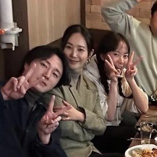 jasenjoylife30's tweet photo. yay glad to see Good job team again and look my WooRi <3
#WooRi https://t.co/aIQb1eOgrb