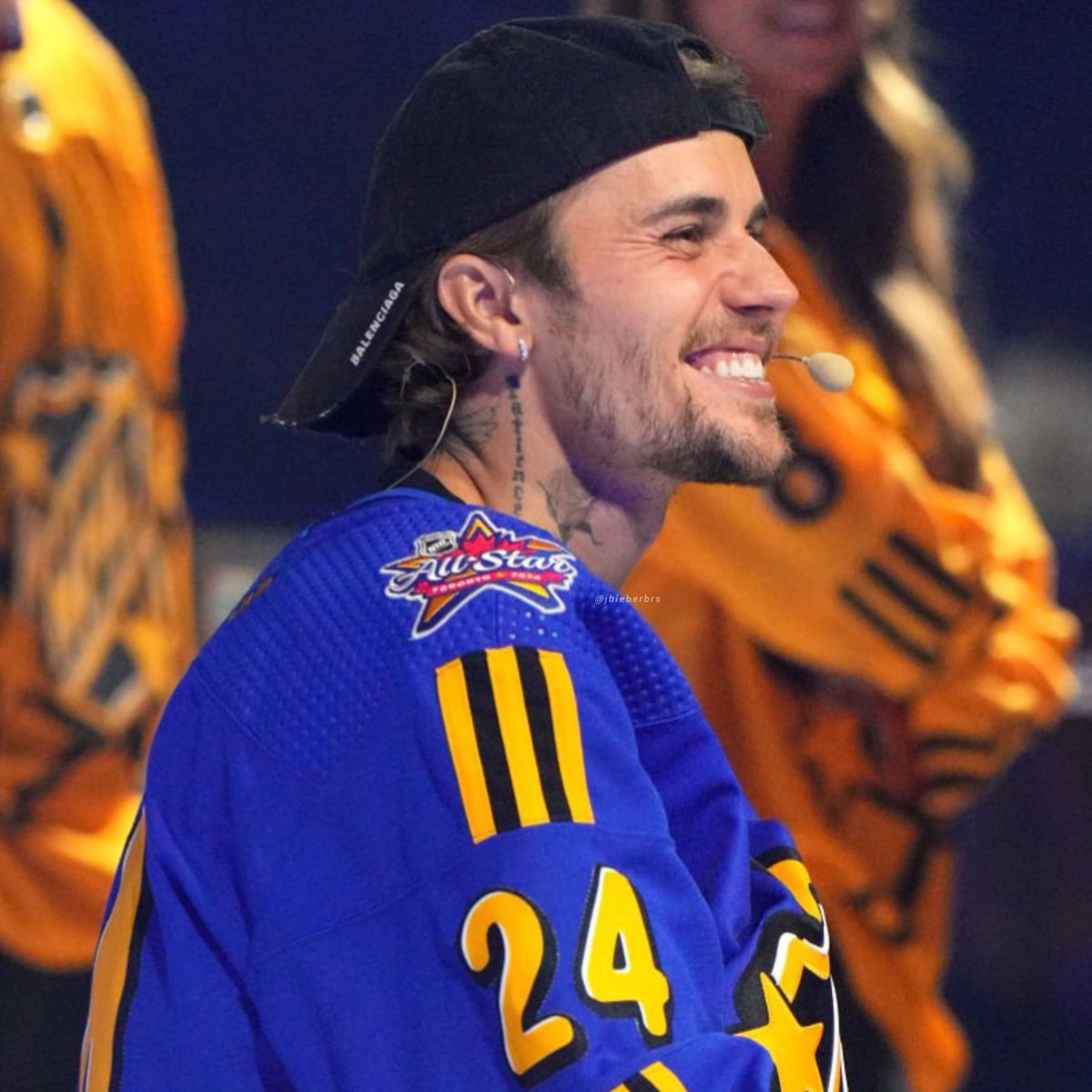 ibeliebersmx's tweet photo. y que vivan los hombres (justin bieber) https://t.co/XjWmk8cIab