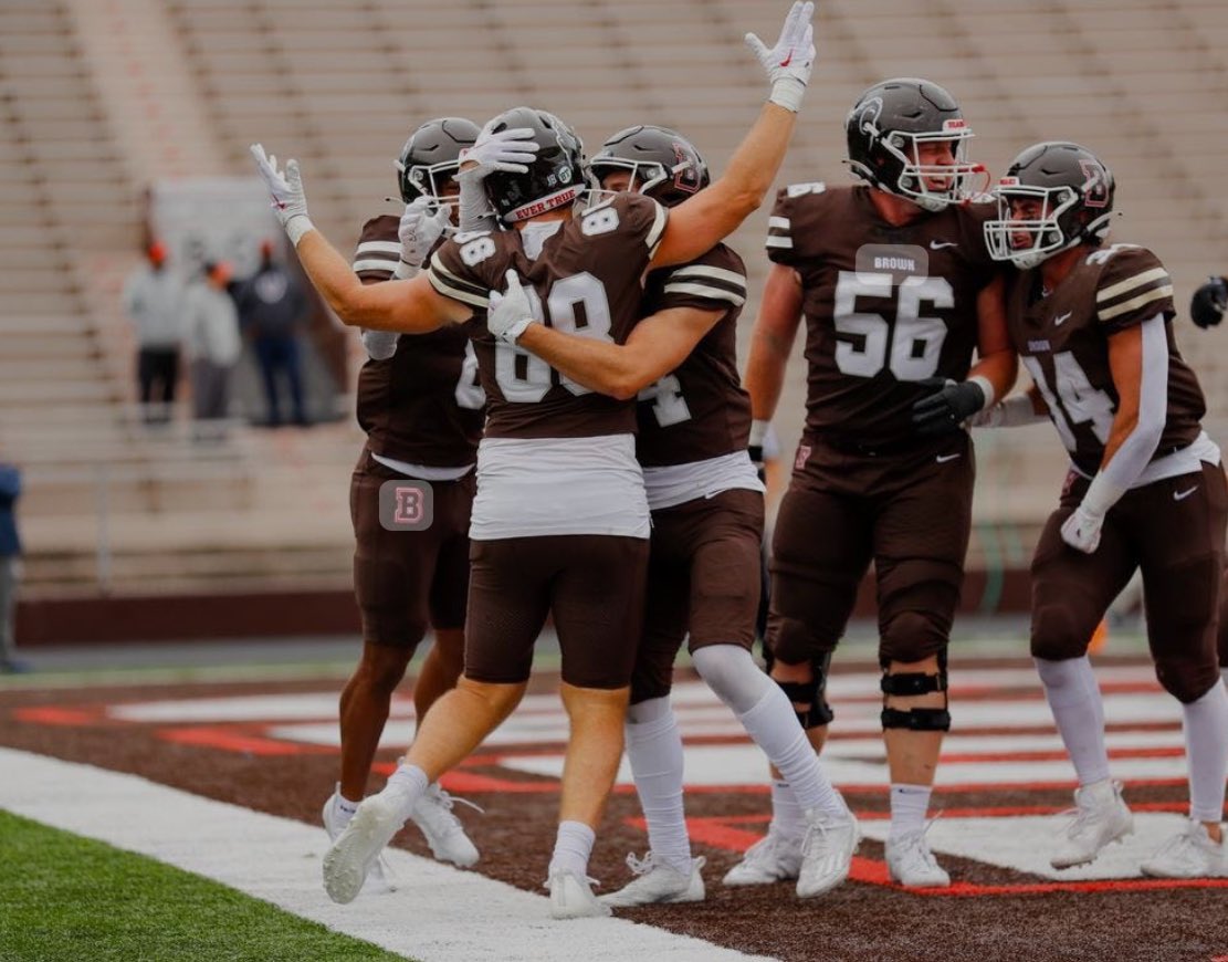 Cartervaughn09's tweet image. After a great call with @CoachW_Edwards I’m blessed to announce that I’ve received an offer from Brown University! @BrownU_Football @BrownHCPerry @CRHFootball @coach_spinnato