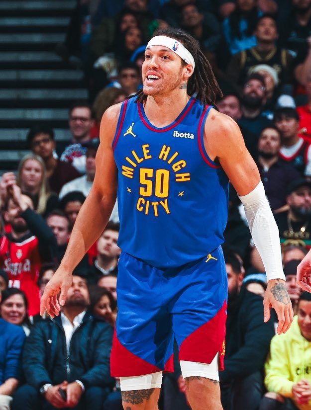 apetit13's tweet photo. Justice for Jamal and Aaron. They should be in the all star lineup #NBAAllStar https://t.co/Nf3WIvvvyR