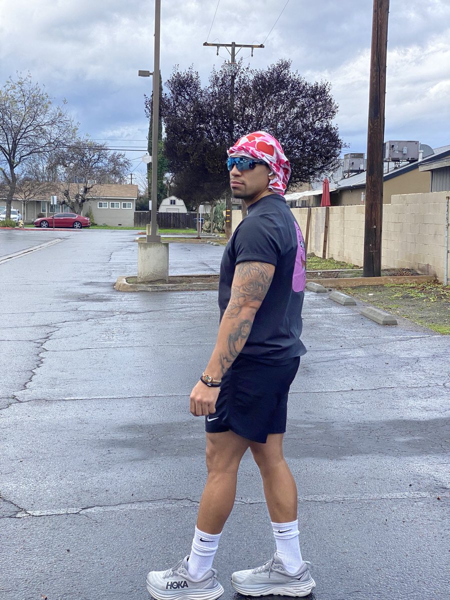 marathonbill's tweet photo. 🟪 POND ATHLETICS 🟪

We’re all athletes in this competitive dog eat dog competition of crypto. 

But this crypto 2.0 bitccchhh.

And if you’re a part of the pond community, you’re a 2.0 Star Athlete in the game. 

🐷 $PORK 🐷

Like & RT if you want a shirt! 

@Pond0x | $PNDC | $PORK