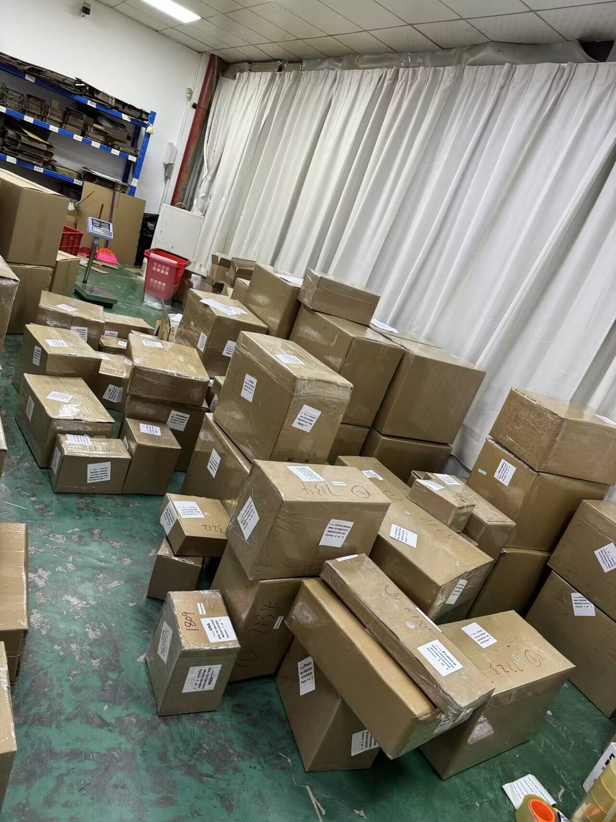 Packages waiting to be shipped!🥳
#automationproducts #industrialautoamtion #ControlSystems #ProcessControl #automationsupplier