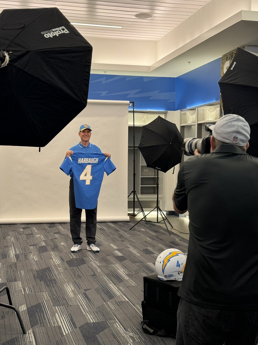 JamesHarbaughJr's tweet photo. don’t let the powder blues fool ya! 👀 https://t.co/CLCYtgFgUA