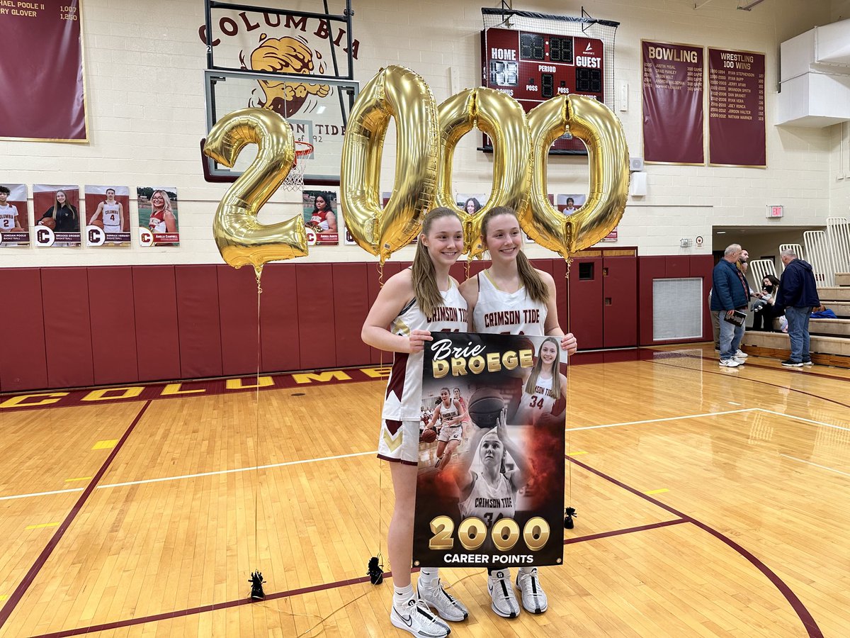 Brie Droege with twin sister Brooke. 2K points for Brie #PaGirlsHoops #LLsports