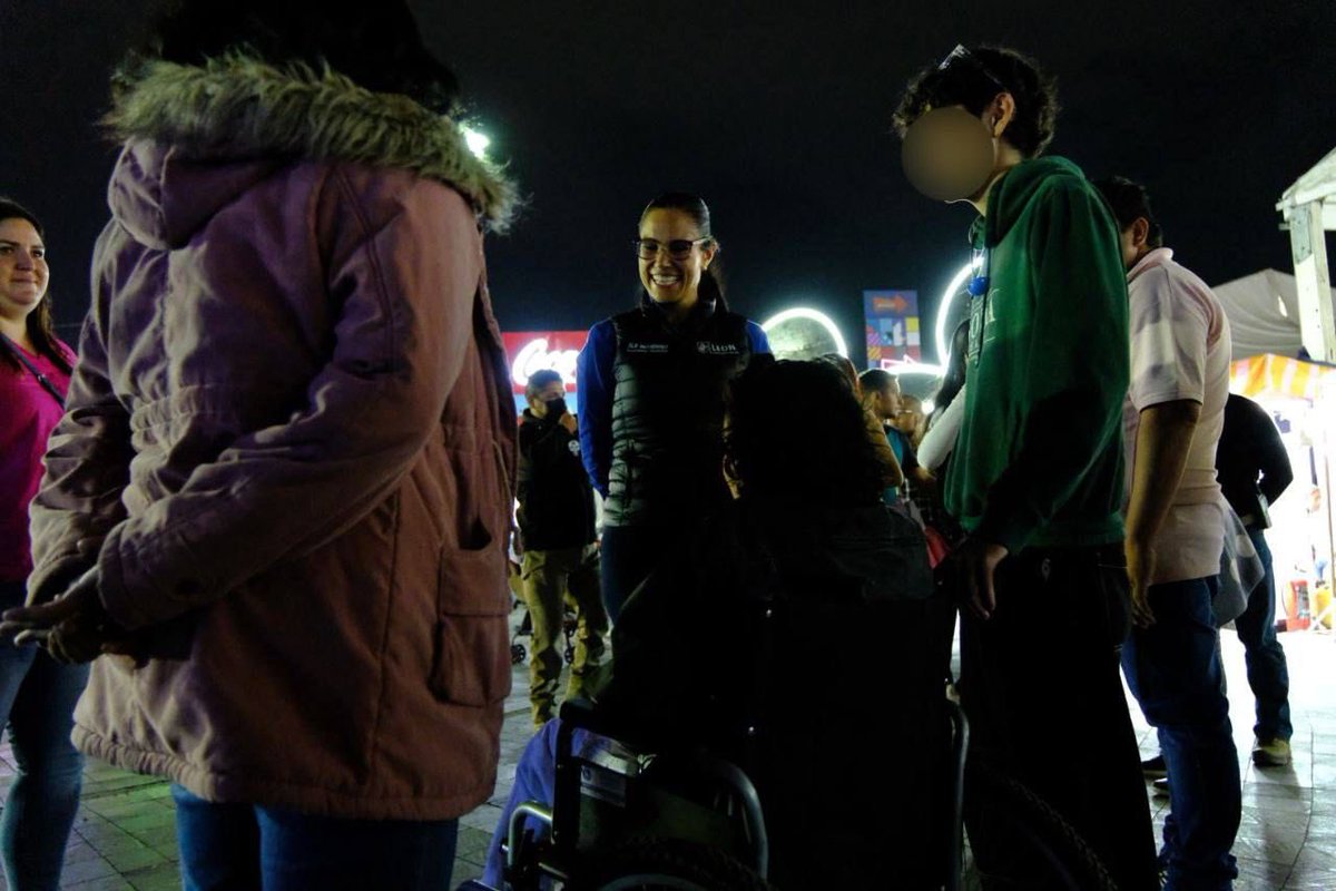 Me dió mucho gusto en mi recorrido de hoy en la <a href="/FeriaDeLeon/">Feria de León</a> 🎡, verlos disfrutando de los conciertos de Maluma y Carin León🎤; donde todo marchó bien, de los juegos mecánicos y toda la variedad de comida ¡Gracias por hacer de esta la mejor feria familiar de México🙌🏻!