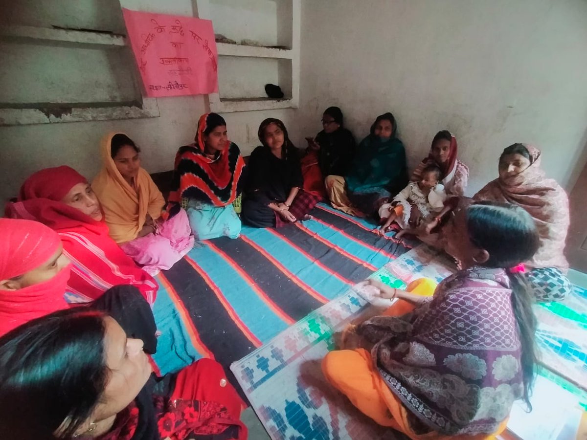 Sahyogi4's tweet image. Meeting and interaction with stakeholders in different work fields by our community mobilizers....

#aan 
#safe 
#mpms 
#comicrelief 
#shashaktkishori