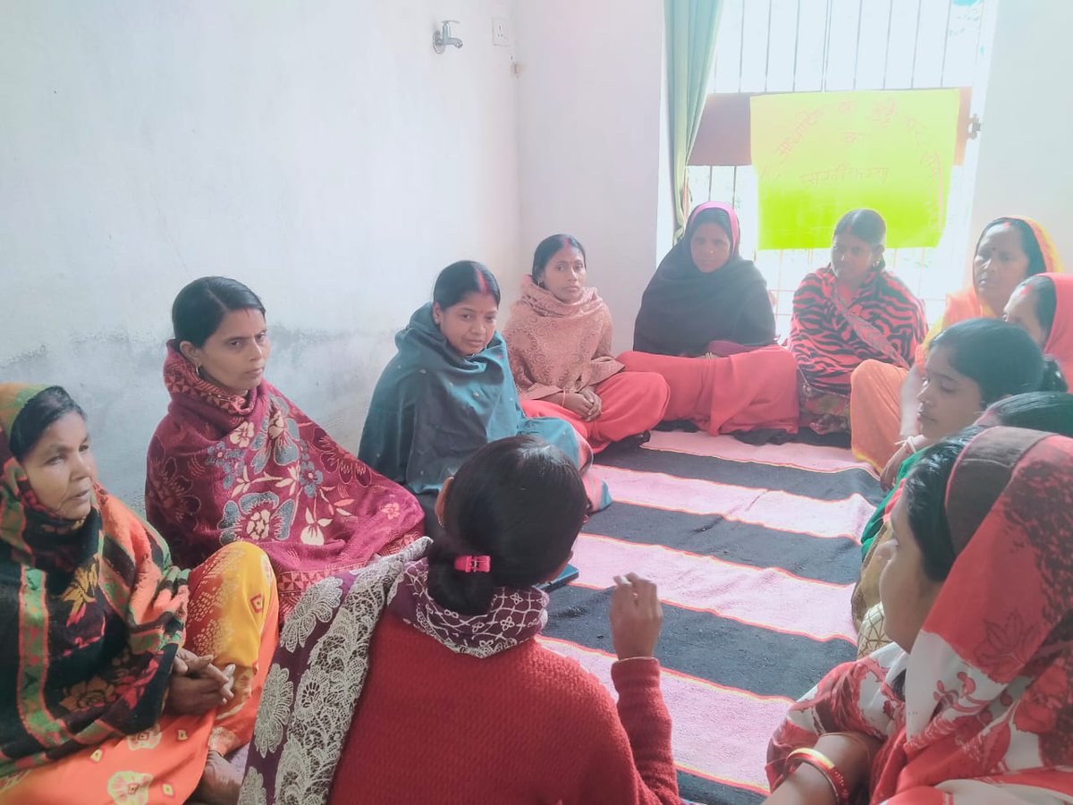 Sahyogi4's tweet image. Meeting and interaction with stakeholders in different work fields by our community mobilizers....

#aan 
#safe 
#mpms 
#comicrelief 
#shashaktkishori