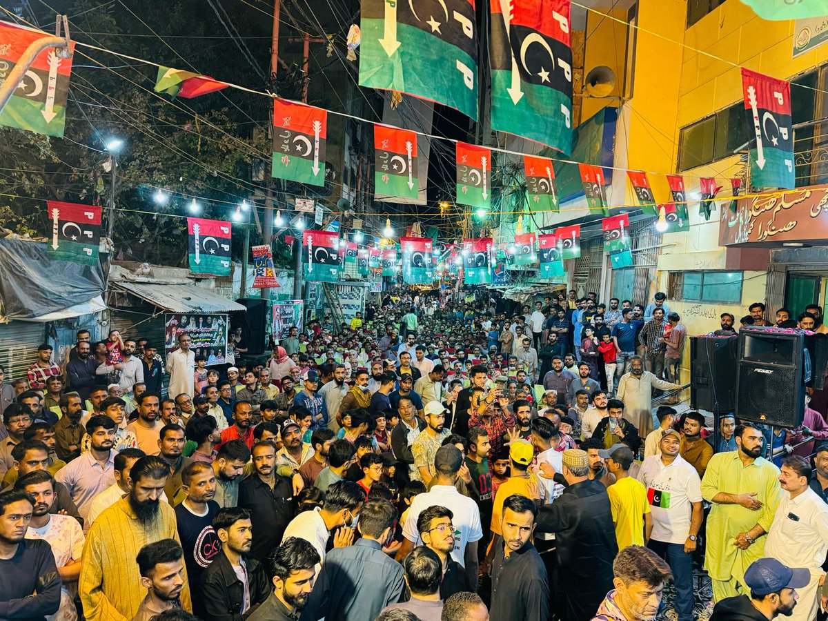 khalil_hoat's tweet photo. یاری (این اے 239) : پاکستان پیپلز پارٹی کے نامزدکردہ امیدوار برائے قومی اسمبلی 239 سردار نبیل احمد گبول, امیدوار برائے صوبائی اسمبلی 106 عثمان ھنگورو اور ضلعی صدر خلیل ہوت کے اعزاز میں موسی لین ھنگورہ آباد میں پروگرام کا انعقاد ۔
@BBhuttoZardari 
@Nabilgabol 
#چنو_نئی_سوچ_کو https://t.co/YabvRhZDvj