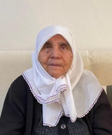 Canım Annem Güllü Polat vefat etmiştir.
Cenazesi 02 Şubat 2024 Cuma günü saat 15.00 da Kırşehir, Akpınar ilçesi Pekmezci Köyünde  defnedilecektir.
Dualarınız bekleriz.
Allah rahmet eylesin.
<a href="/erhanduzgun06/">Erhan Düzgün</a>