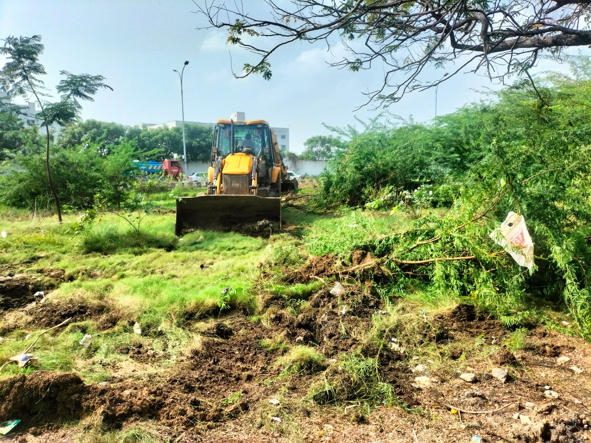 Thuvakkam's tweet photo. The Butterfly Forest at Taramani in which @Thuvakkam is working with the @GMSRailway with support from @chennaicorp along with our clients Genesys, RRD and Tag India is now being seasoned. The area has undergone a 4 stage process which has squared us for the next phase. https://t.co/43nS0Jbyg6