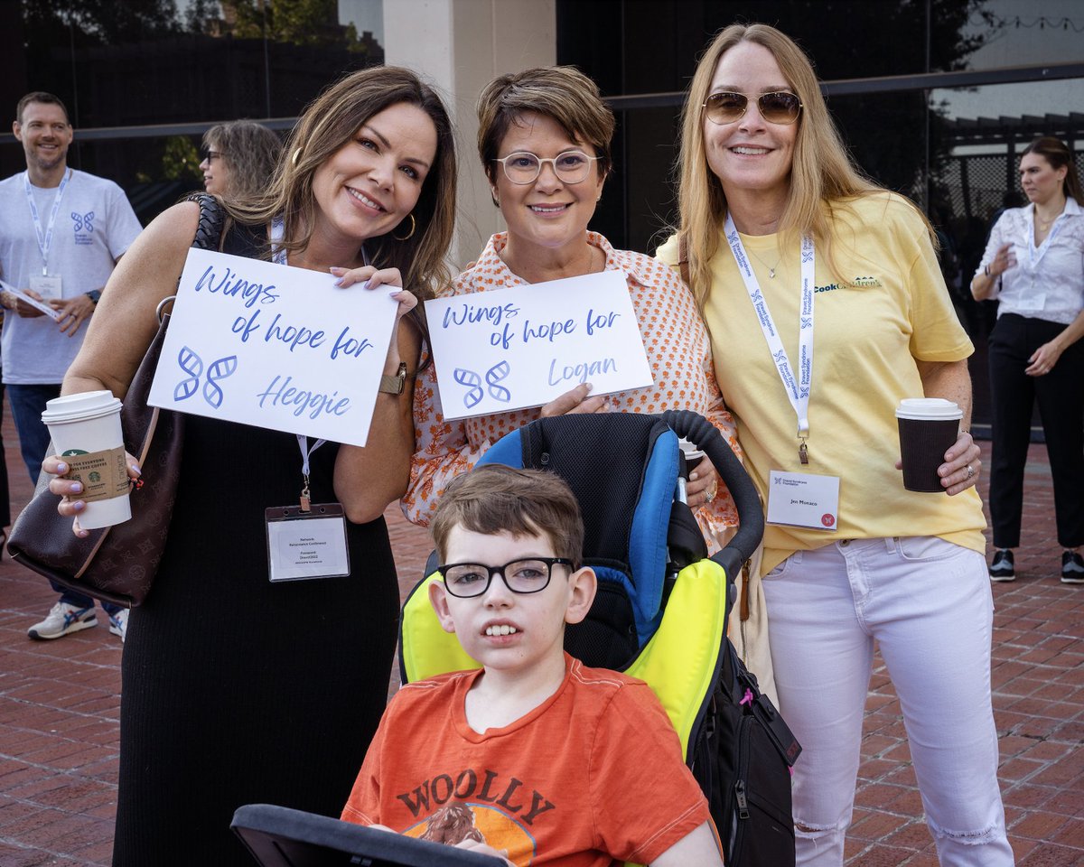🚨 Registration is now OPEN for our 6th DSF Biennial Conference! 🚨 Join us in Minneapolis, MN, from June 20 - 22 for a 3-day event dedicated to enhancing the lives of those with #Dravet syndrome: bit.ly/3SQjKIh