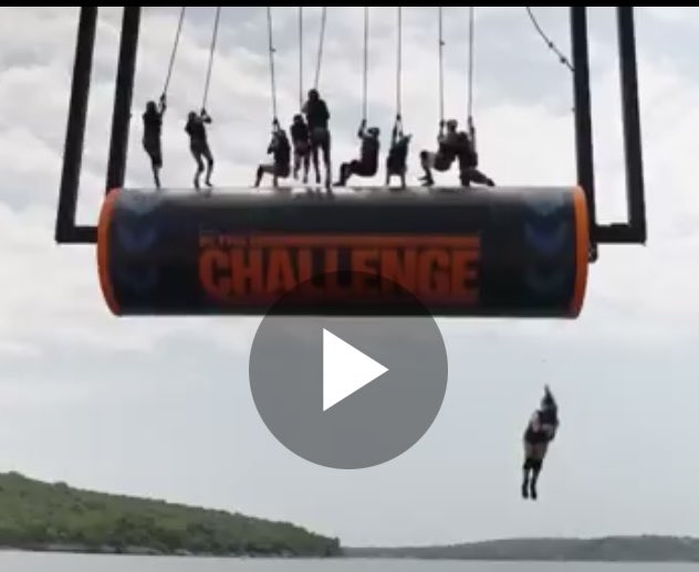 titilisee's tweet photo. @TheChallenge Looks like Olivia hit the water first. Hope that’s true!🤞🏽🤞🏽🤞🏽 Would be poetic justice ha!😂 #sheisnobodiesfriend https://t.co/turDDrrZHY