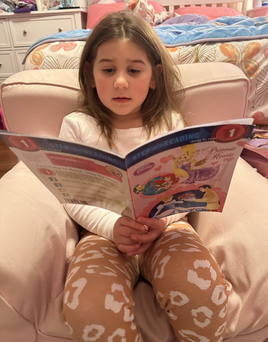 Dana Crispino Buckley tweet media