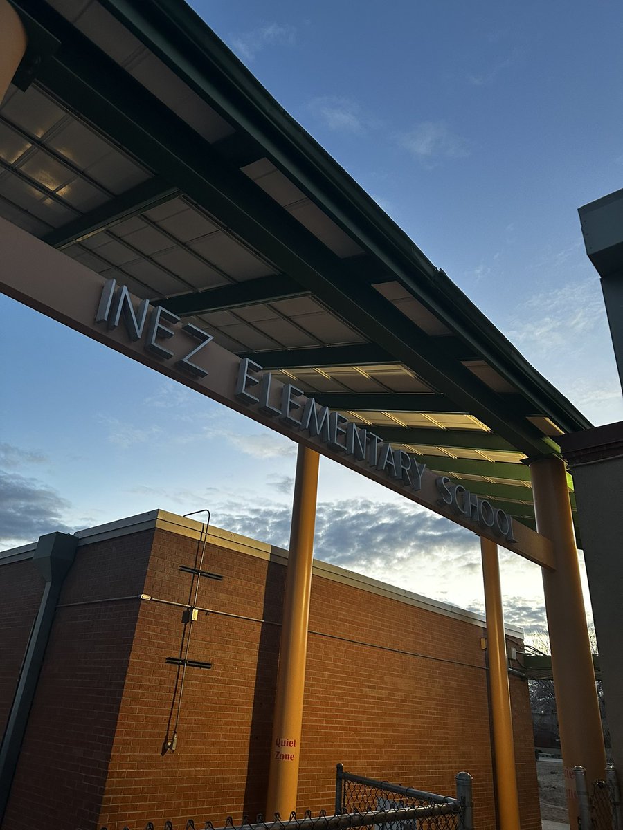 Evening sky <a href="/IESRockets/">Inez Elementary School</a>