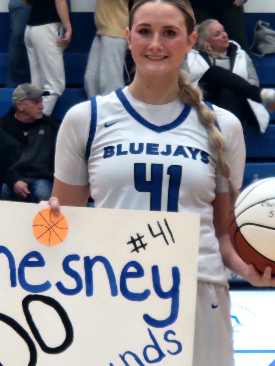BlueJayNation's tweet photo. Congrats young lady!! https://t.co/fqENz8Rjr9