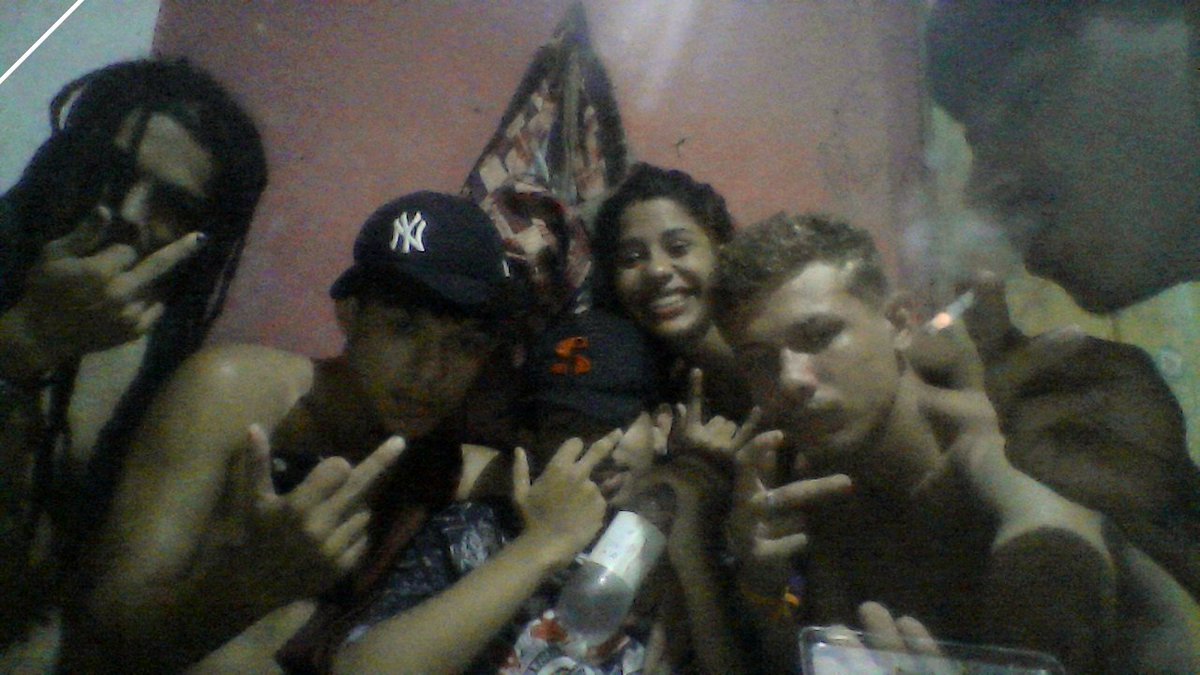 TheSiipReff's tweet photo. me sentindo Chief Keef em 2013
#blessgang https://t.co/t47pLM2zLU