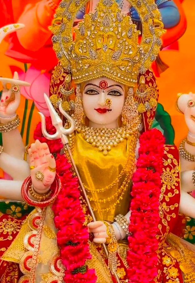 NehaGupa123's tweet photo. जय माता रानी की 🙏🏻
#JaiShreeRam #JaiShriRam #JaiMataDi https://t.co/3XjF6O5Nk5