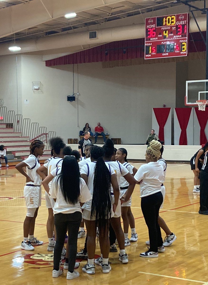 AthleticsFCPS's tweet photo. Well we ended up in a dog fight
But we are Lions, we chew up canines
Lady Lions advance to 1A Sectional Championship this Saturday
West defeats JCT 37-32
#WestBelieve #LookingforSecond https://t.co/IGqBviM2zh