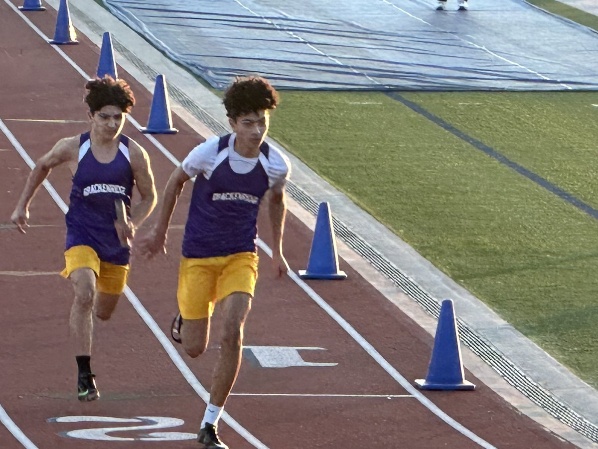 Had a blast watching our <a href="/BrackTrack/">Brackenridge Track</a> team give it everything they had tonight!  Hard work pays off, keep getting better one day at a time! <a href="/SAISDBrackHS/">Brackenridge HS, SAISD</a> #WeAreBrack