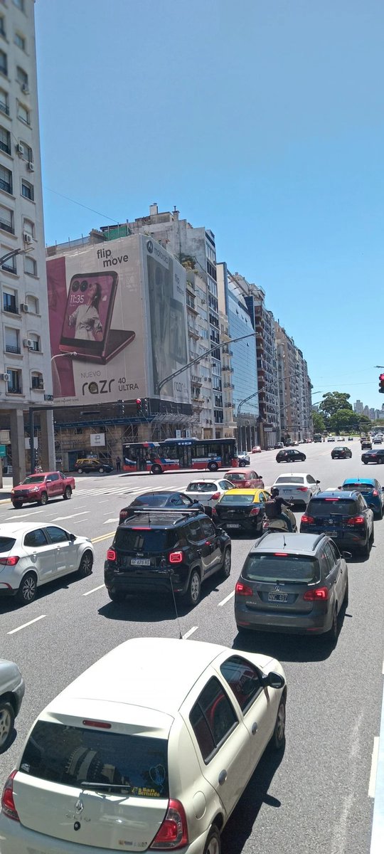 ShineQueenM's tweet photo. #street #city #placesofthecity #buenosaires #ciudaddebuenosaires #ciudad #calle #lugaresdelaciudad #puertomadero #reservaecologica #hotelhilton #hotelsheraton #retiro https://t.co/WU92qgK5Ry