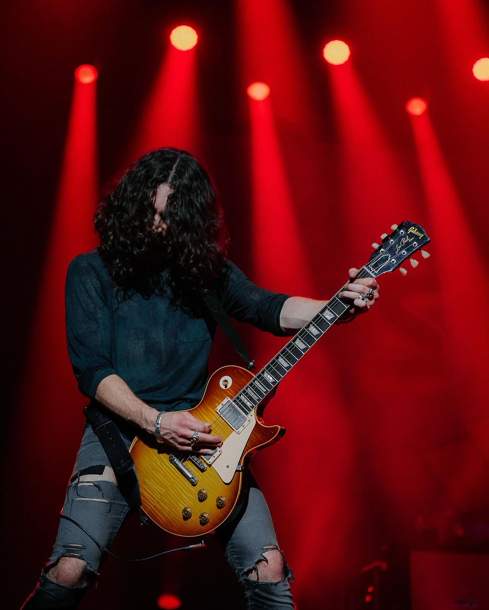 Del show en Sao Paulo, BR (31-01-24) 🇧🇷 La gira continua en Rio de Janeiro #SMKC #FrankSidoris #TheRiverIsRisingTour