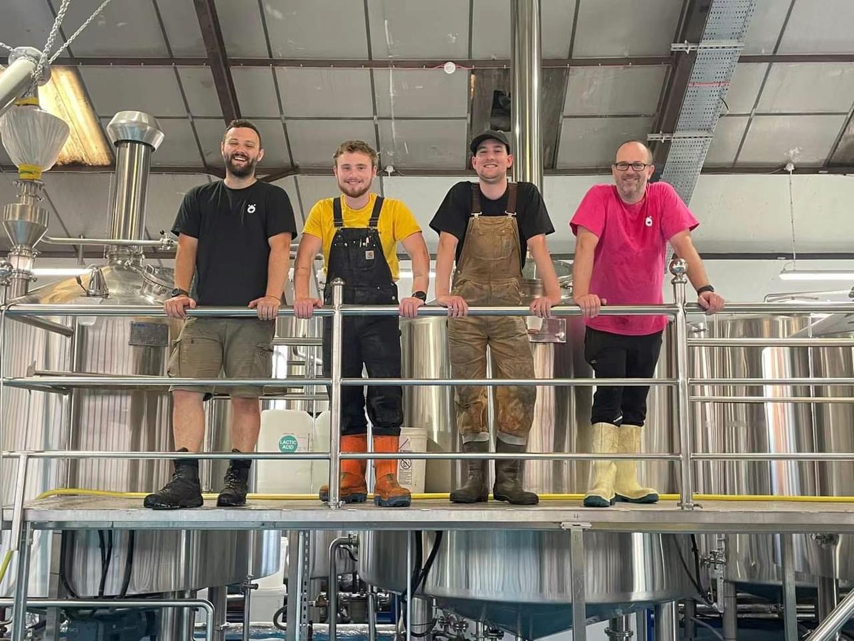 EmmaMiao's tweet photo. 2000L Brewery, Manchester, brews high-end craft beer
When the product came on the market, it sold out immediately
#brewery #craftbeer #beer #brew #brewing #howtobrew #brewhouse #mash #fermentation #filling https://t.co/DhU4FdcP4h