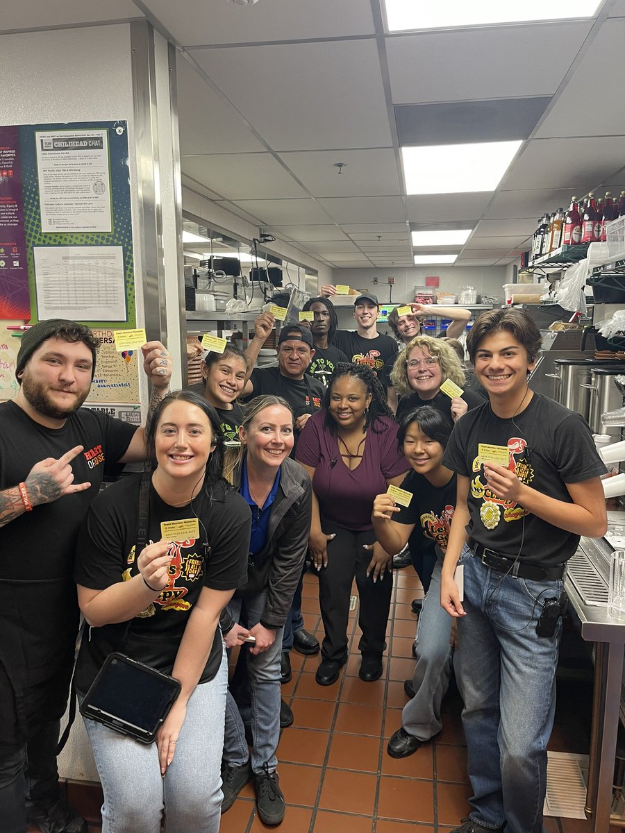 First round of team member comp cards; 37 fresh in today! Happy 90 days new Chiliheads! #ChilisChisholmTrailParkway #NRO #ChilisCTP #SenseOfBelonging #TrainToRetain #ObsessionGoal 🌶️❤️