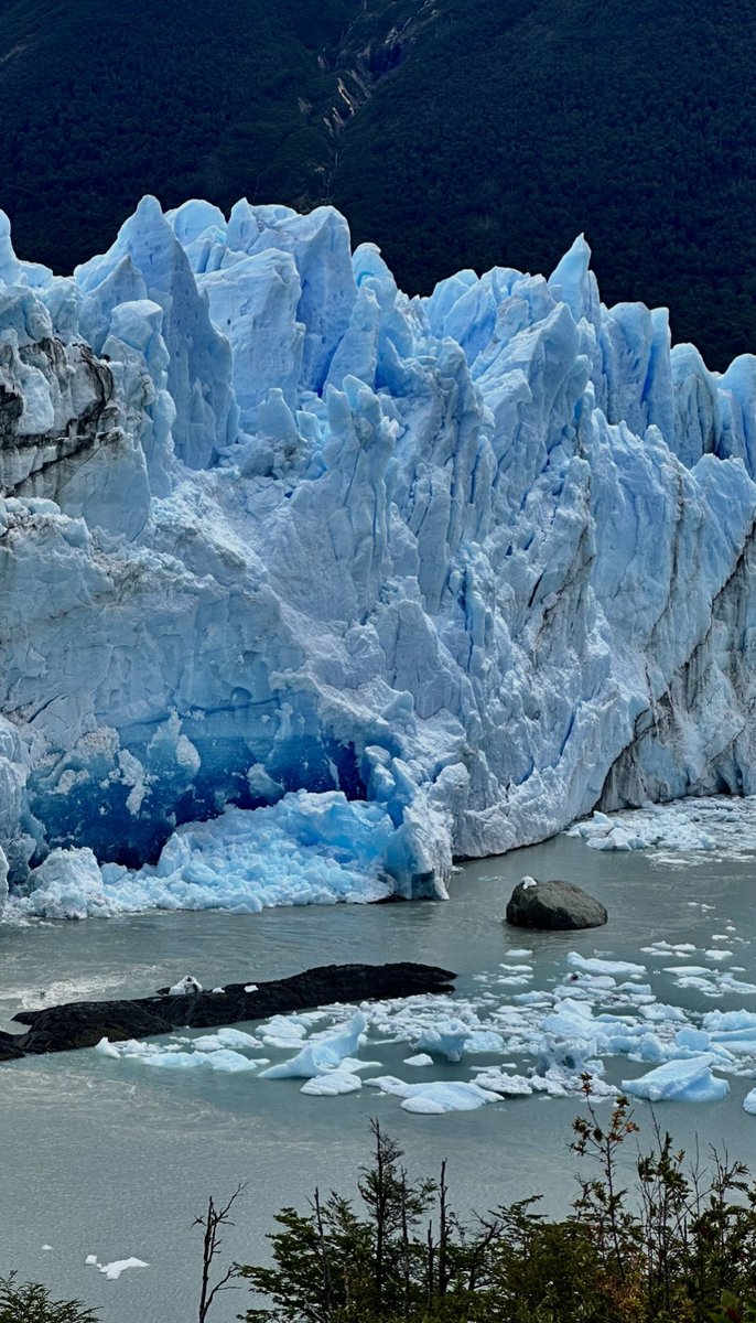 Uno vuelve siempre a los viejos sitios donde amó la vida 🏔️🏠