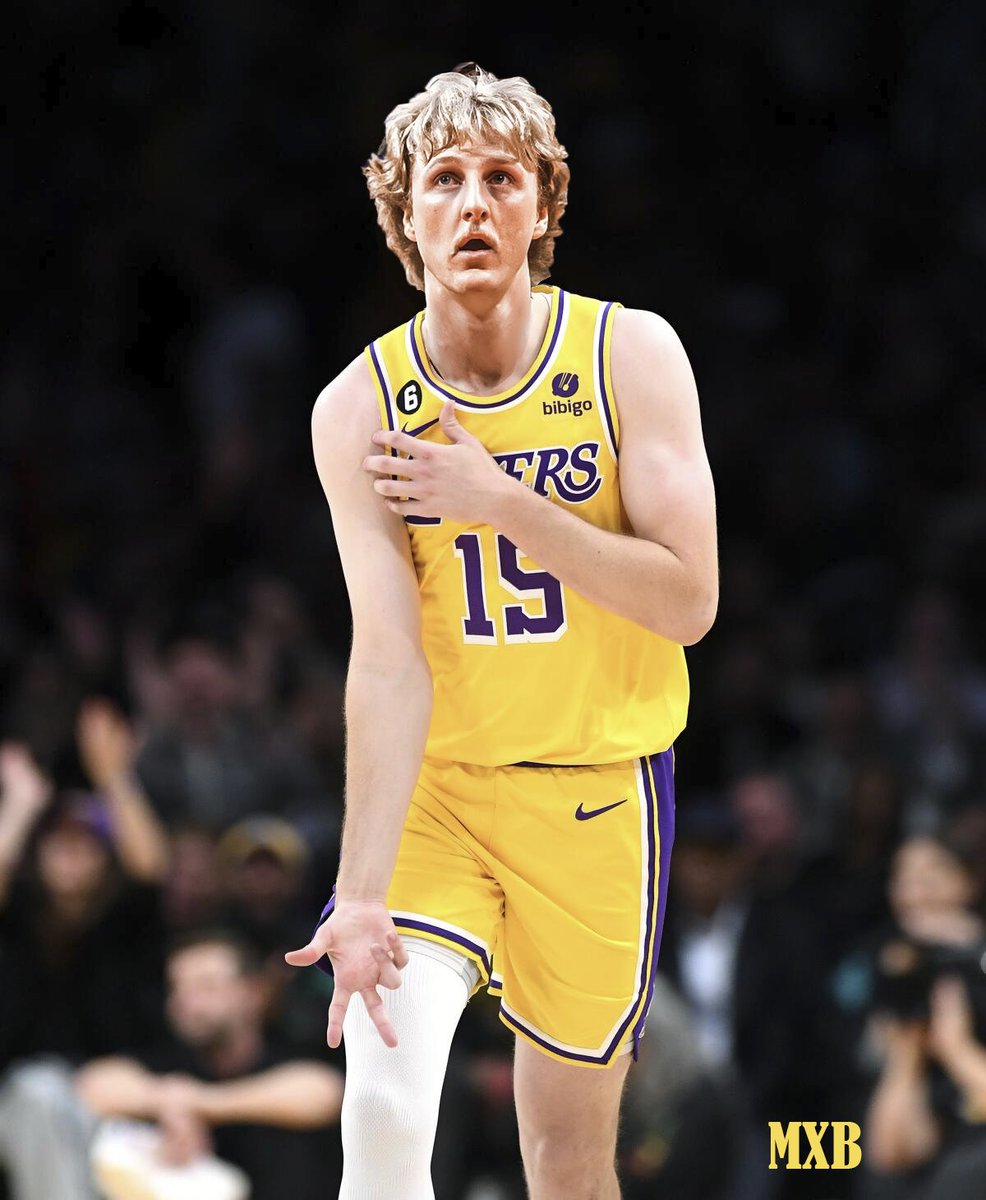 MosesTheArtist tweet media