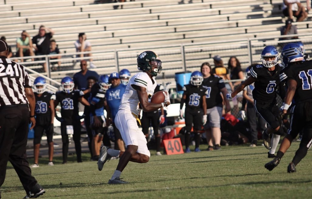 After a great conversation with <a href="/Coach_Odums/">Coach Dawson Odums 🏈</a> I am blessed to receive my 1st d1 official offer from
<a href="/NorfolkStateFB/">Norfolk State Football 🔰</a>! #BEHOLD <a href="/CoachSteveAdams/">Steve Adams</a> <a href="/Curt_Campbell43/">Curtis Campbell</a> <a href="/CoachX_Will/">Xavier Williams</a> <a href="/jaroidp8/">Jaroidp8</a>