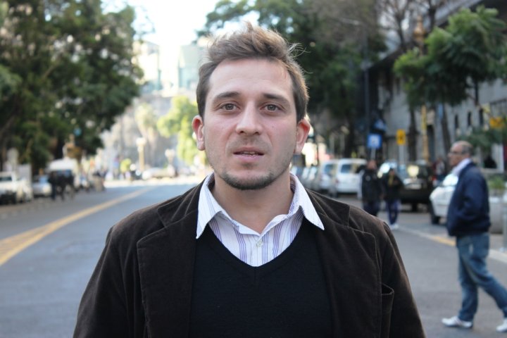 ceprodh's tweet photo. REPUDIO TOTAL al brutal ataque a nuestro compañero @matiasaufieri

Bullrich es responsable | Brutal represión: le disparan en el ojo a abogado del Centro de Profesionales por los Derechos Humanos https://t.co/xCEvjBB9iU, vía @izquierdadiario https://t.co/fjJIW4gqNA