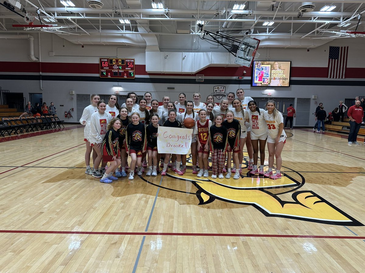 Dogs defeat St Charles East 68-56!

•Brooke Carlson leads with 21 points and breaks the schools all time scoring record!
•Hallie Crane with 13 points 
•Kylee Gehrt with 12 points
•Sarah Hecht with 8 points